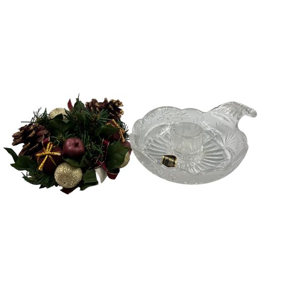 Vintage Oneida Crystal Candle Stick Holder Etched Glass Christmas Greenery - Picture 1 of 8